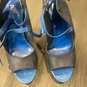 Cole Haan Black and Blue Women's Heels